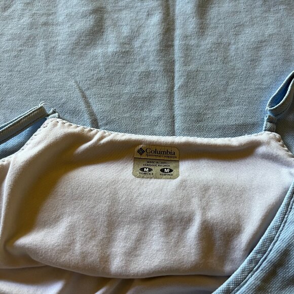 Light Blue Size Medium Columbia Tank Top with adjustable spaghetti straps - Picture 4 of 8
